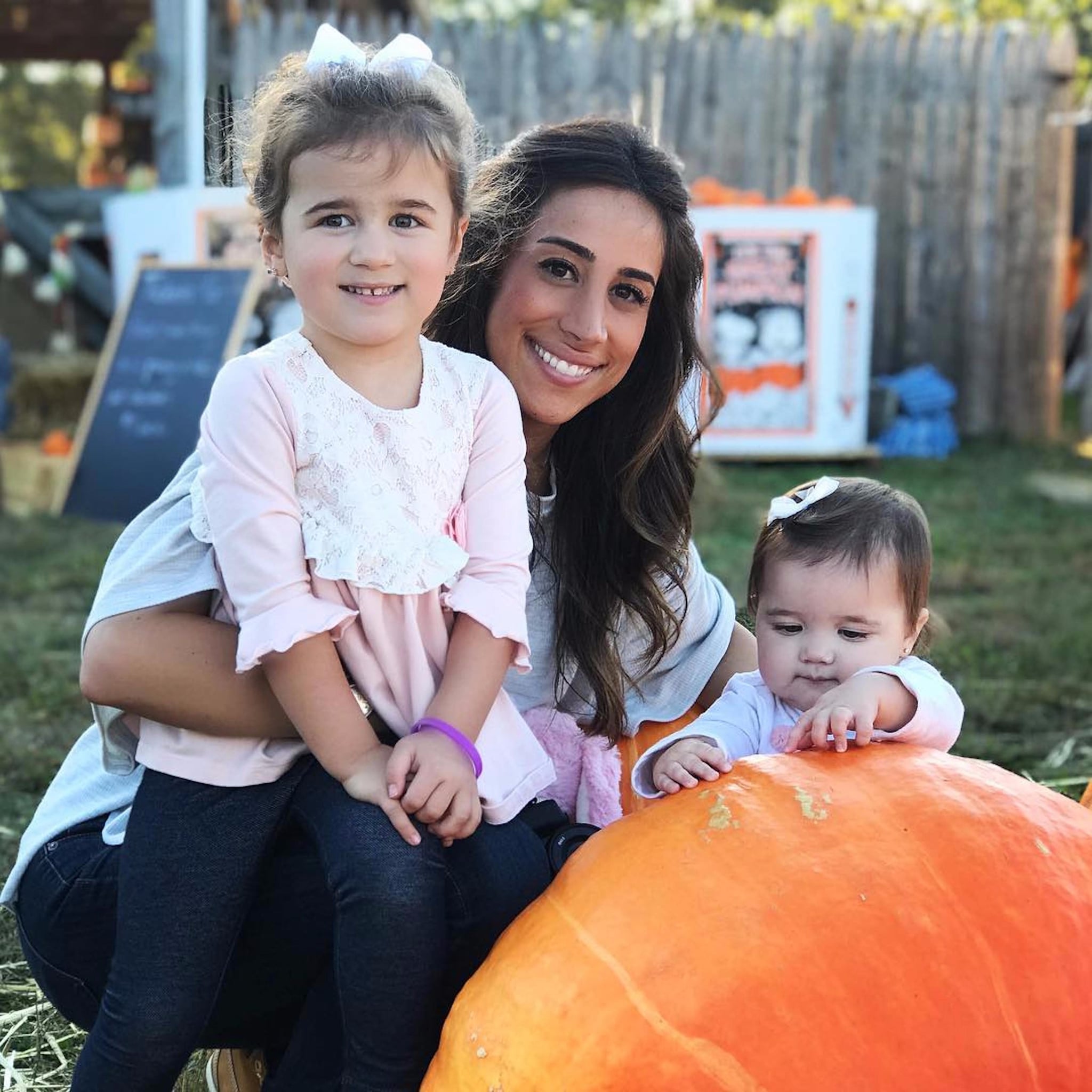 Kevin Jonas And His Family At Pumpkin Patch 2017 Popsugar Celebrity