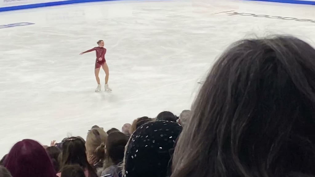 A Standing Ovation For Mariah Bell!