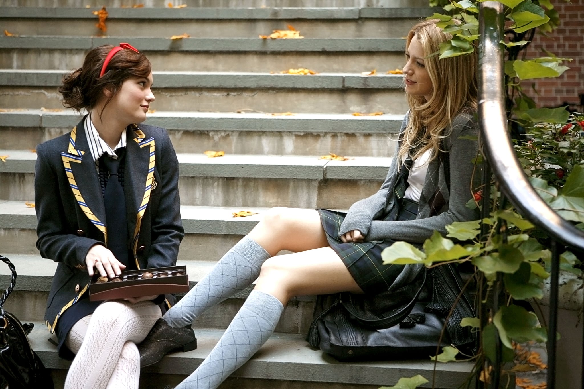 GOSSIP GIRL, Leighton Meester, Blake Lively (Season 1, 2007), 2007-,.  THE CW / courtesy everett collection