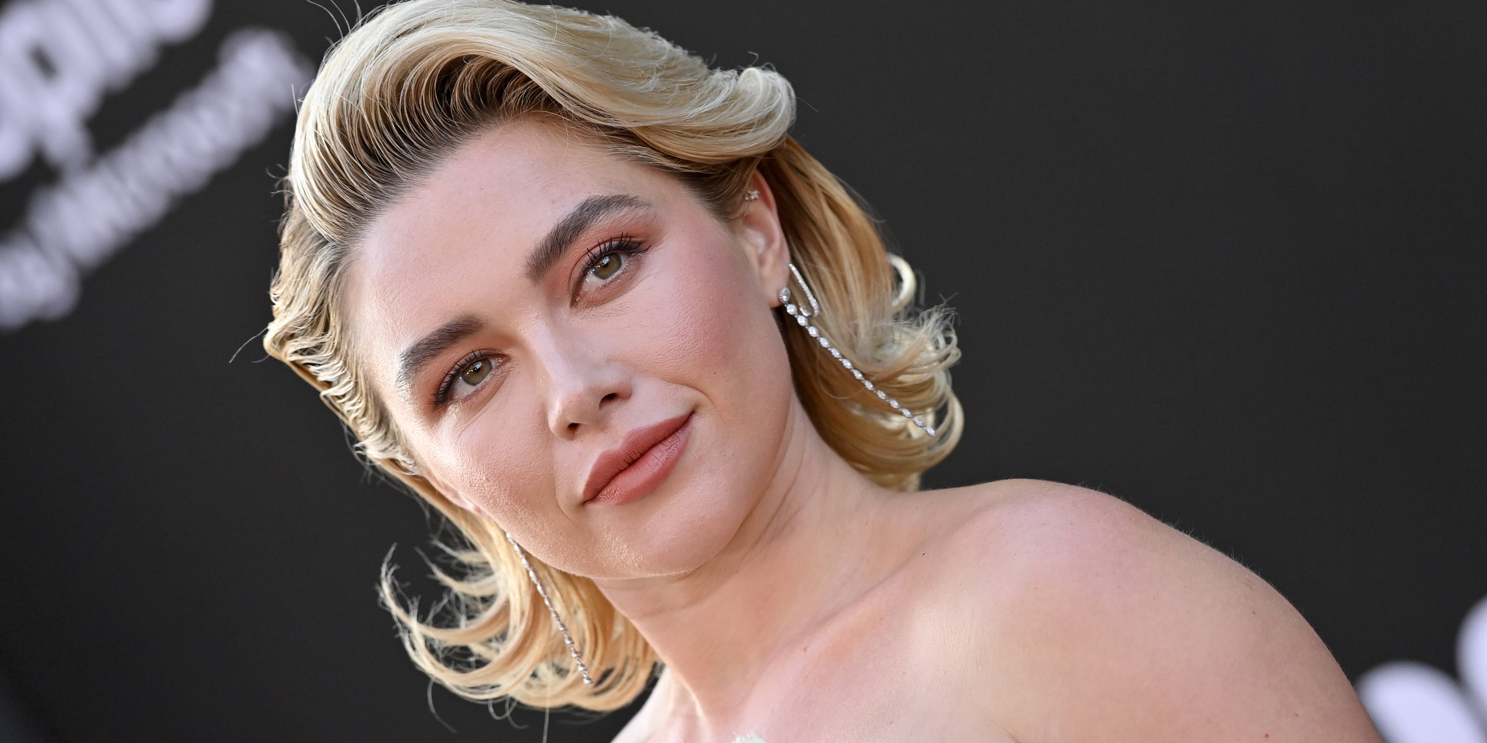 Florence Pugh's "Mixie" Haircut Feels So Nostalgic (Yet So Cool)
