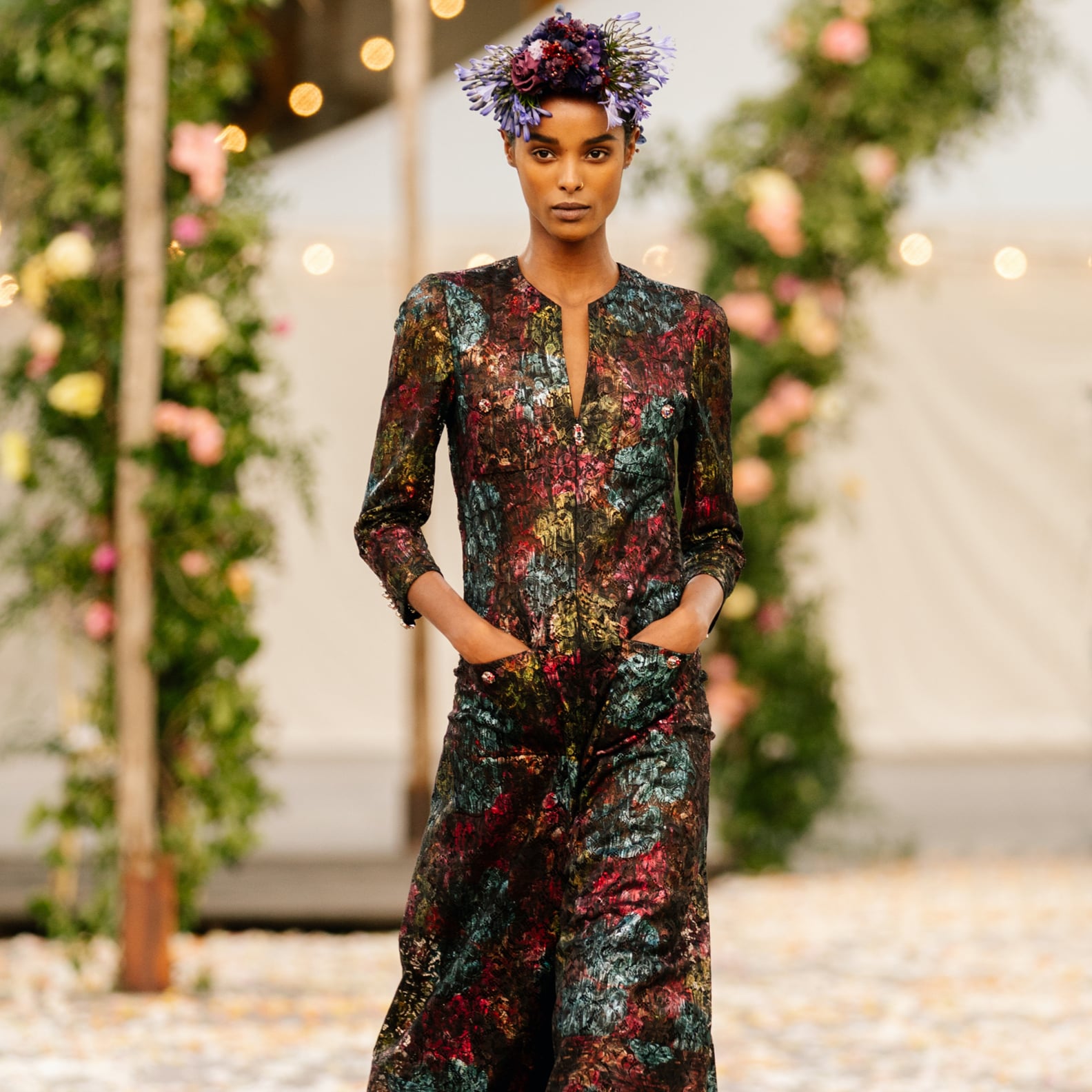 Chanel Haute Couture Spring/Summer 2021 Collection Pictures | PS Fashion