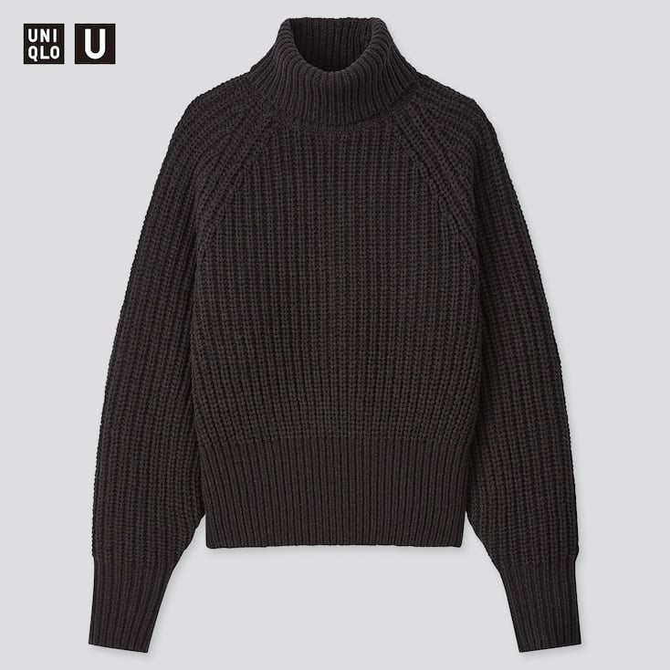 Victoria Beckham Wearing a Knit Turtleneck on Instagram 2020 | POPSUGAR ...