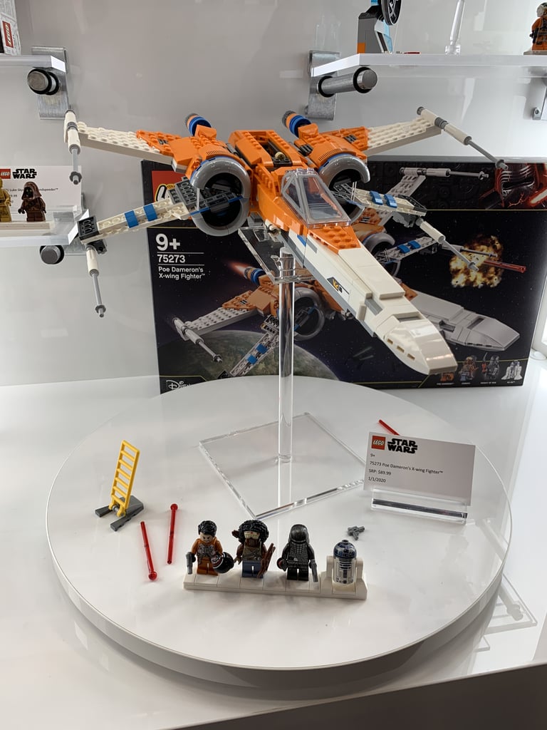 Lego Star Wars Poe Dameron's X-Wing Fighter