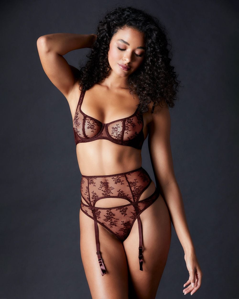 Wholesale provocative sexy nude lingerie For An Irresistible Look 