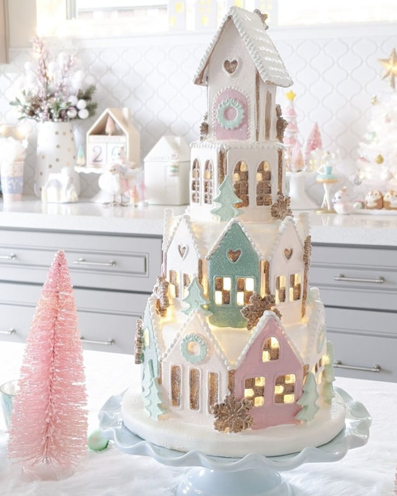 Elegant Christmas Part II - Christmas Kitchen Decor - The Pink Dream