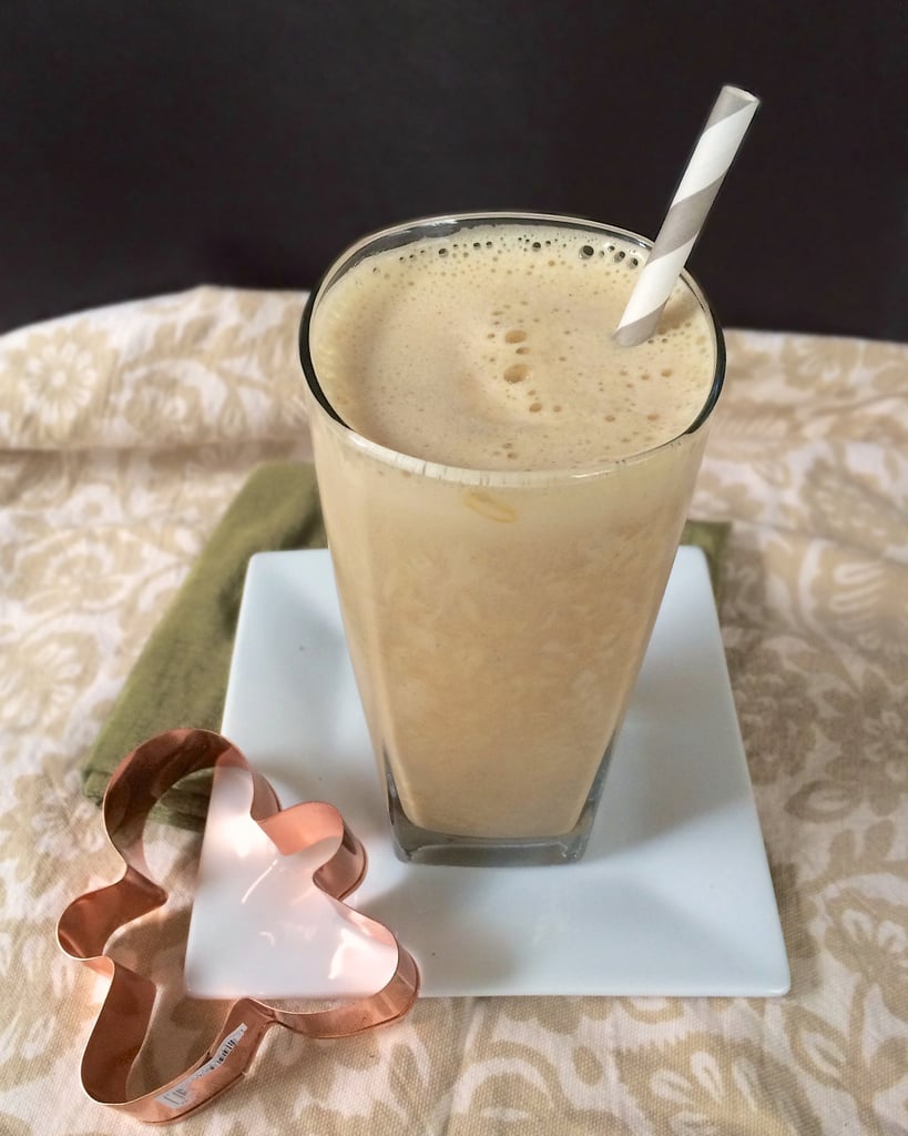 5-Ingredient Gingerbread Smoothie