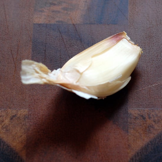 How to Mince Garlic