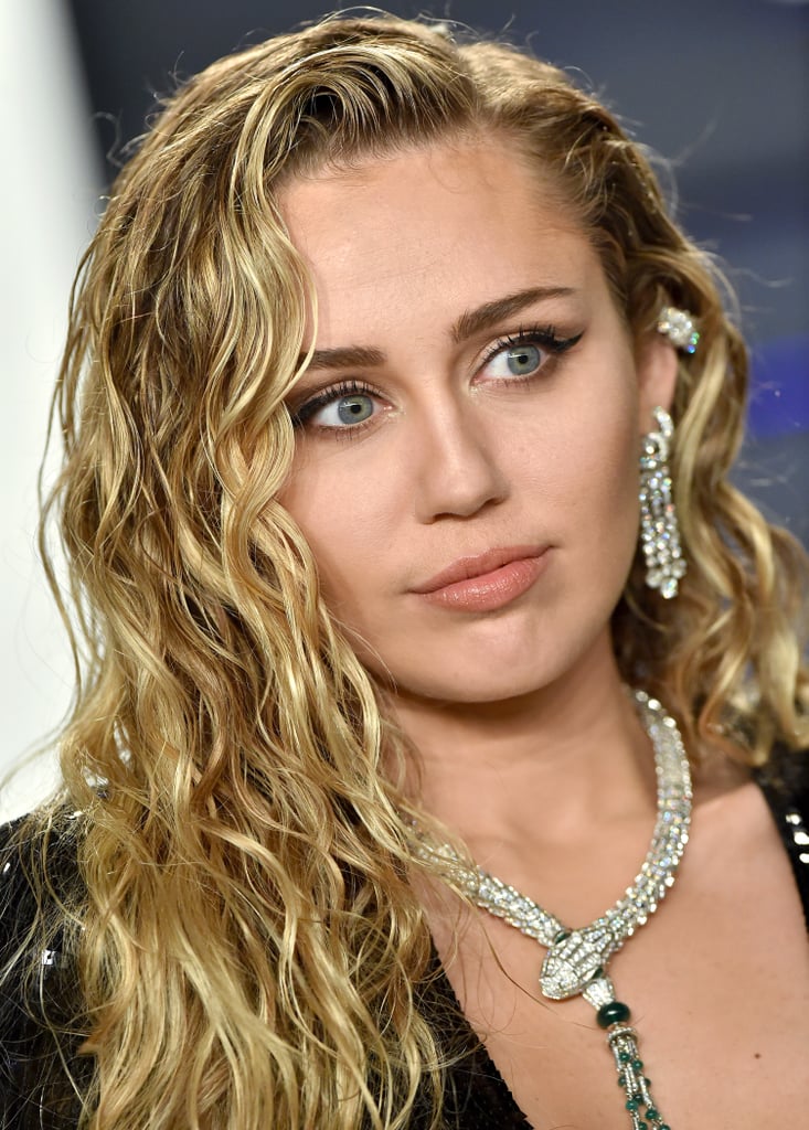 Miley Cyrus At The 2019 Vanity Fair Oscars Party Best Oscars 