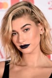 Hailey Baldwin Wore Fenty Beauty