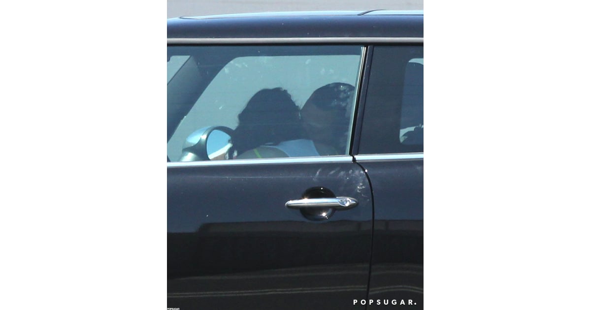 Kristen Stewart Kissed Rupert Sanders In Her Car Kristen Stewart And Rupert Sanders Kissing 