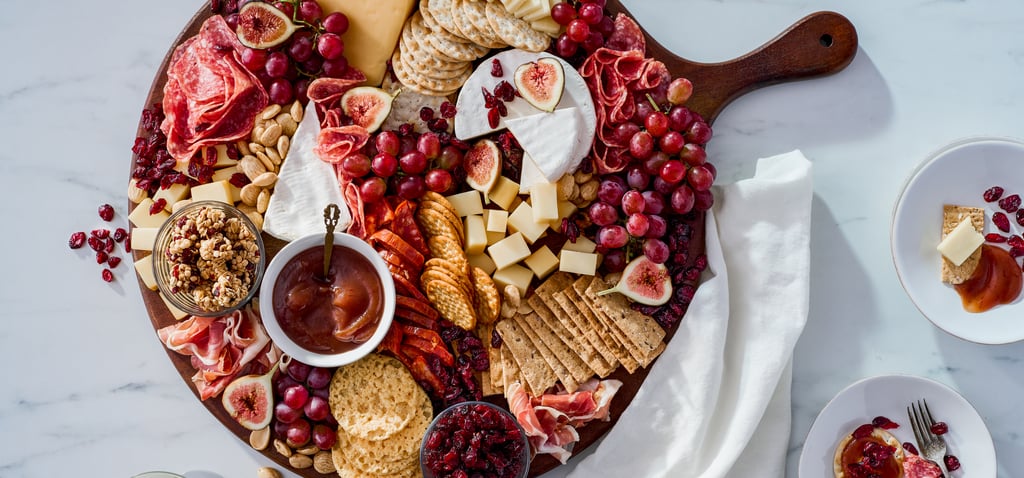 How to Set Up a Grazing Table For Thanksgiving