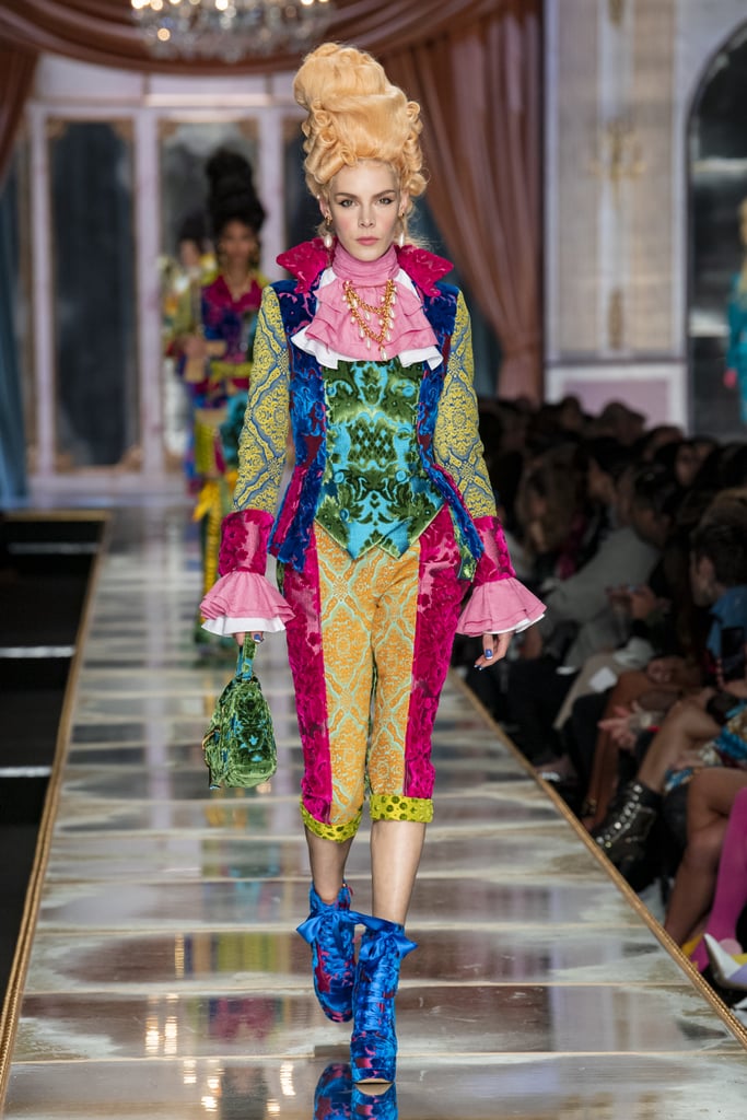 Moschino Fall 2020 Collection | Moschino's Fall 2020 Runway Show at ...
