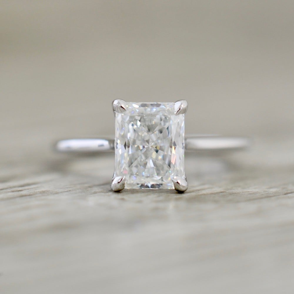 Get the Look: Jennifer Aniston's Engagement Ring Get the Look: Jennifer Aniston's Engagement Ring