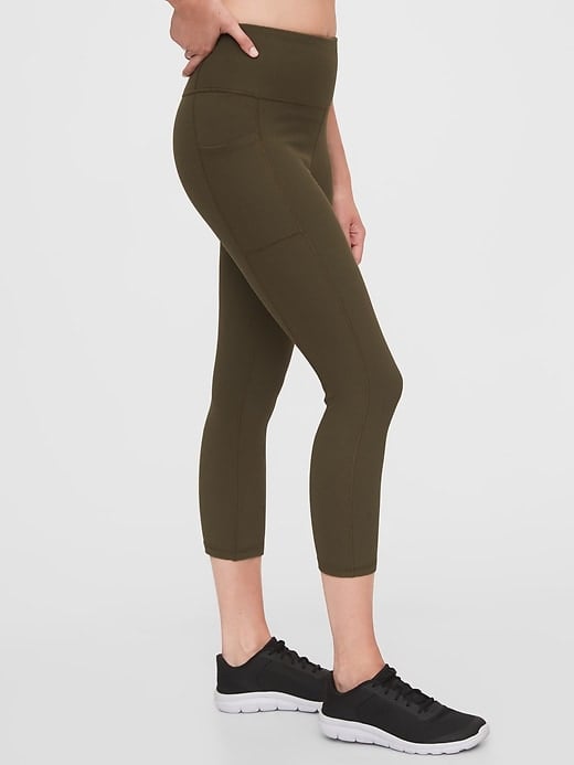 GapFit High Waisted Ribbed Blackout Leggings