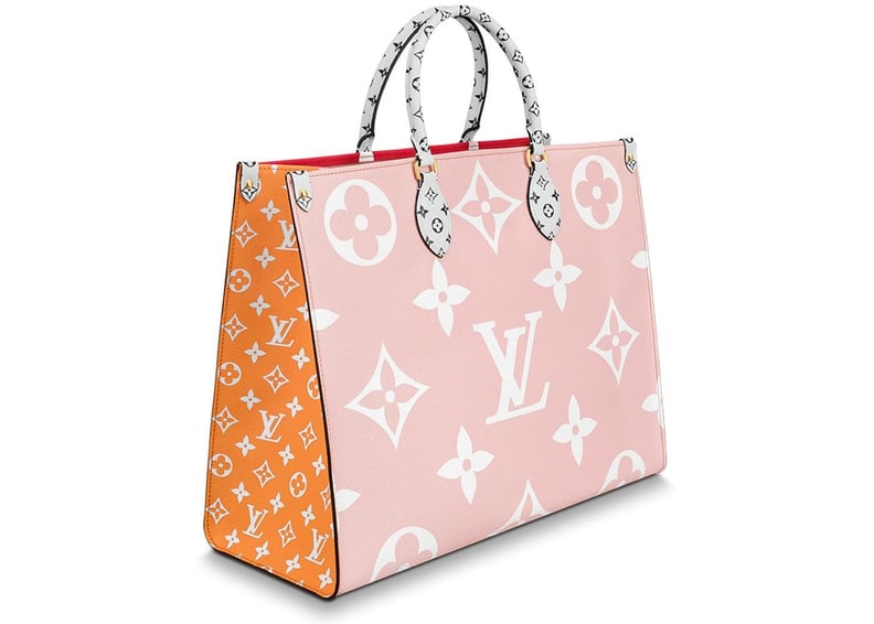 Selena's Louis Vuitton Onthego Monogram Bag