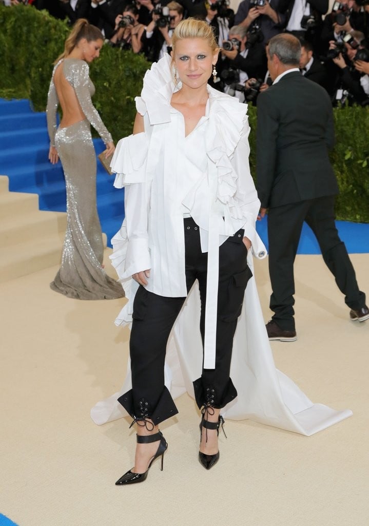 Stars Channeling Sarah Jessica Parker At Met Gala 2017 Popsugar Fashion