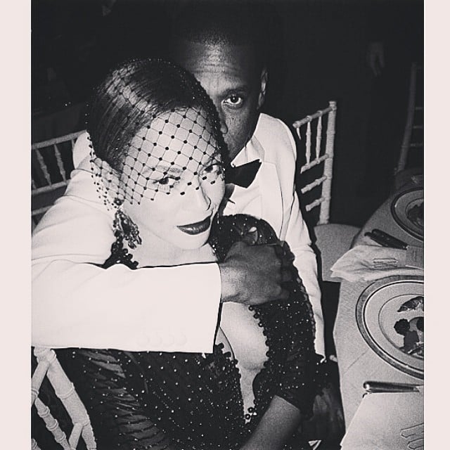 Beyoncé and Jay Z cuddled inside.
Source: Instagram user beyonce