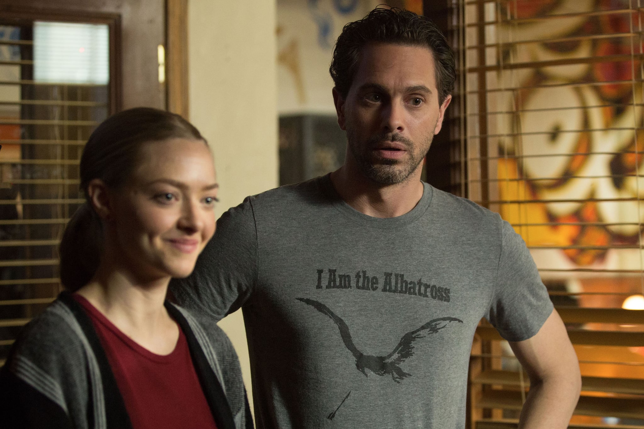 THE LAST WORD, from left: Amanda Seyfried, Thomas Sadoski, 2017.  Bleecker Street Media /Courtesy Everett Collection