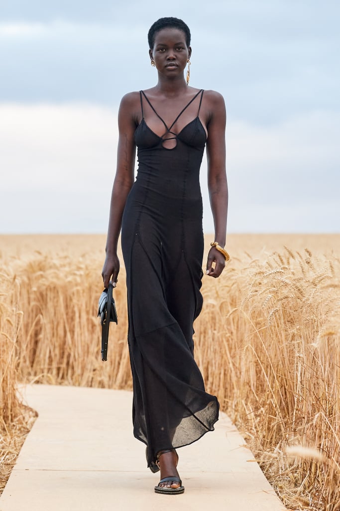 Jacquemus's Spring/Summer 2021 Show Was in a Wheat Field | POPSUGAR Fashion