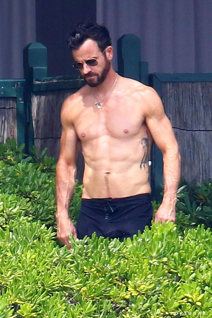 Emma Stone and Justin Theroux Beach Pictures May 2018 | POPSUGAR
