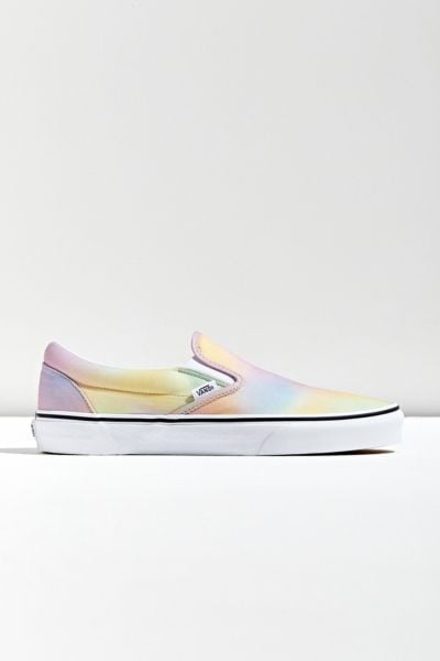 Vans Classic Slip-On Aura Sneakers