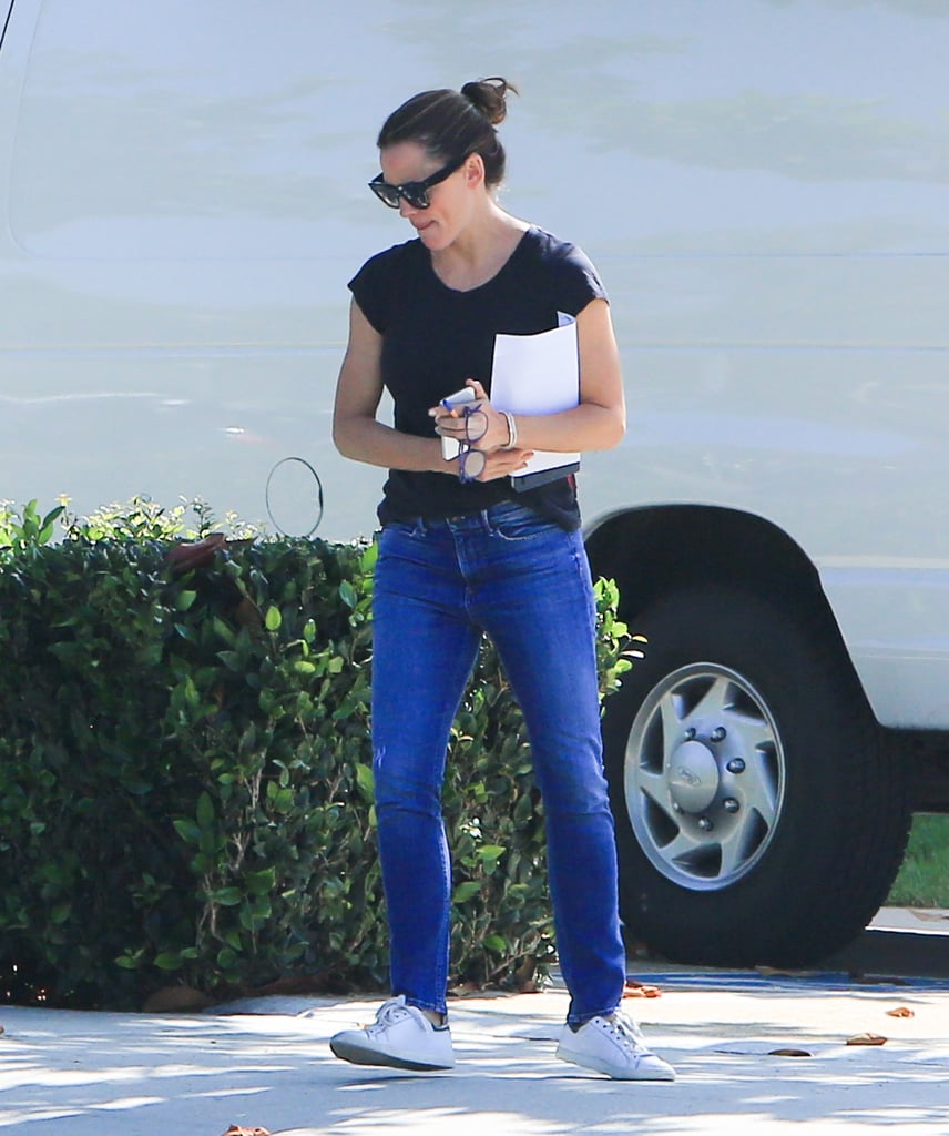 Jennifer Garner Out in LA After Taking Ben Affleck to Rehab