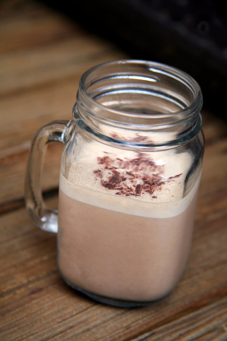 Low-Calorie Chocolate Almond Smoothie