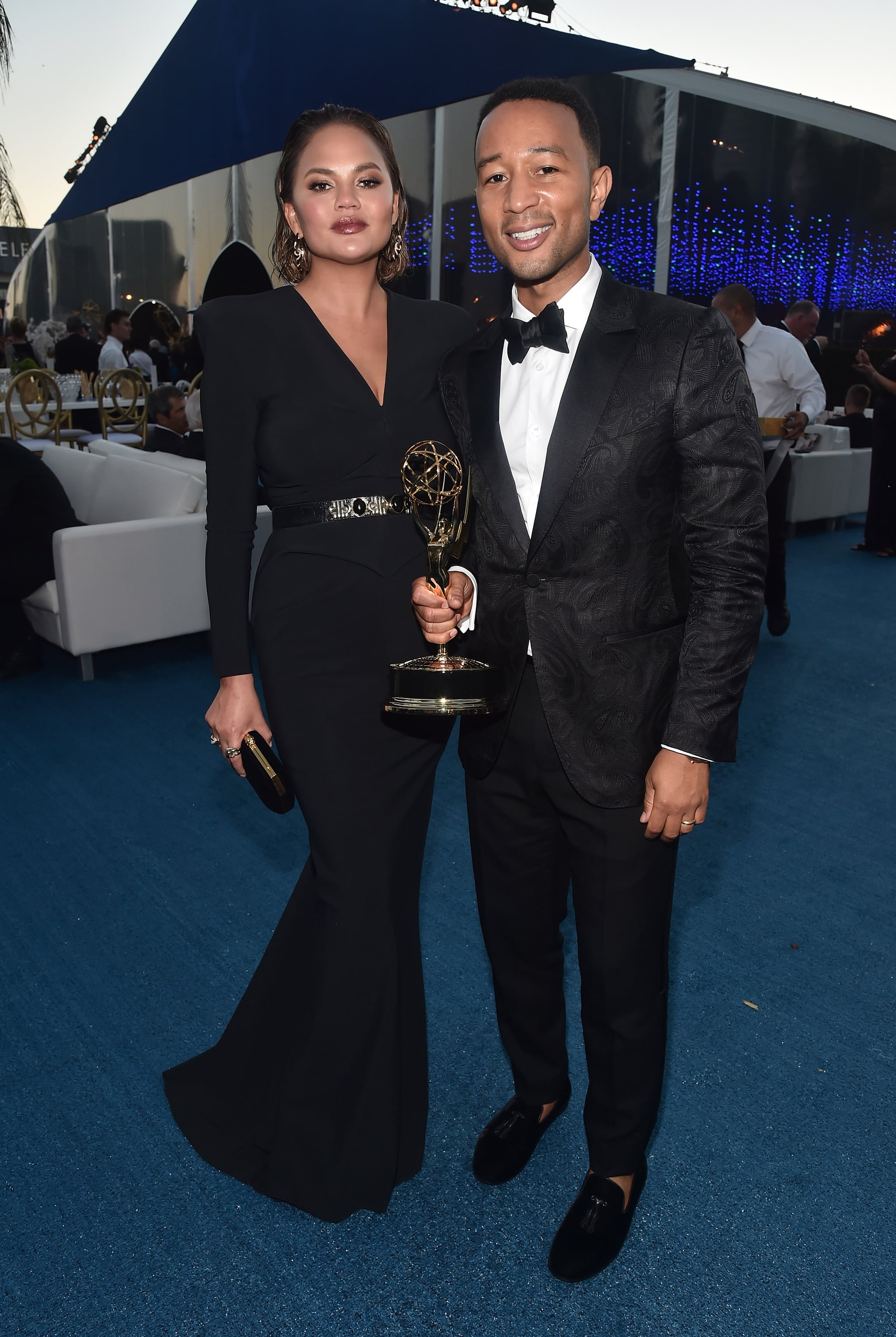 رد ة فعل كريسي تيغن بعد فوز جون ليجند برباعي الجوائز العالمي Popsugar Middle East Love