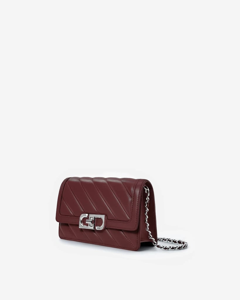 A Burgundy Style: Lottie Chain Crossbody Bag