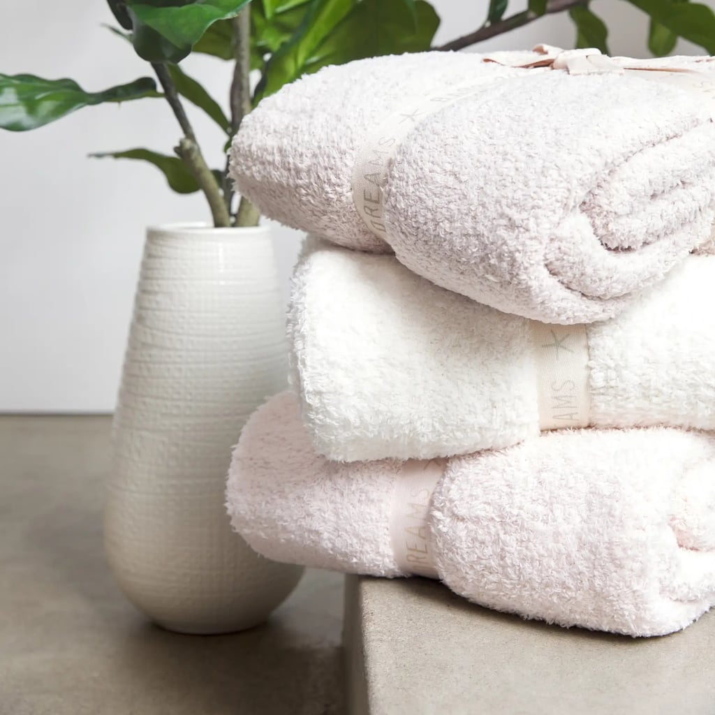 The 16 Best Throw Blankets of the Season