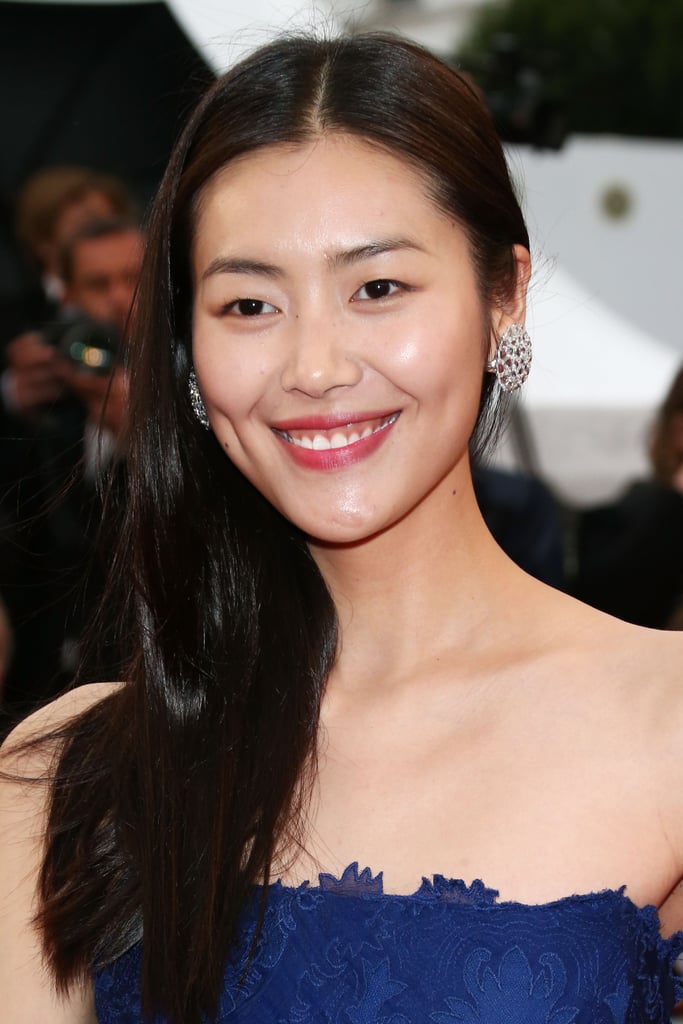 Liu Wen Never Looked Cuter With Natural Makeup And Hair All The