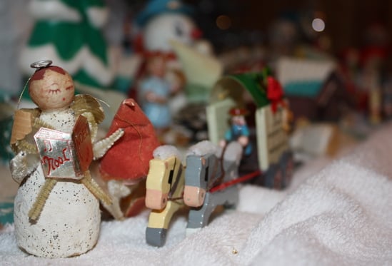 How Long Do You Leave Your Christmas Decorations Up Popsugar Home