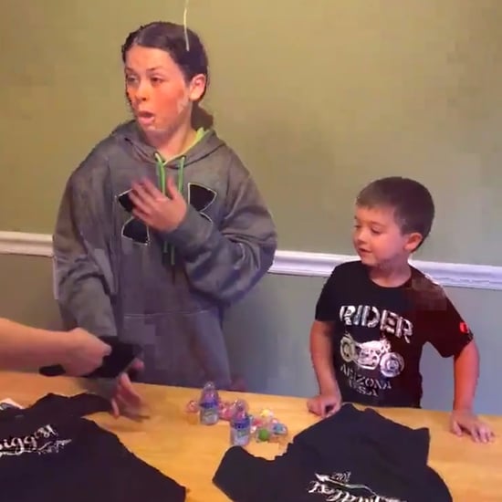 Kids Find Out Mom Is Pregnant With Shirts