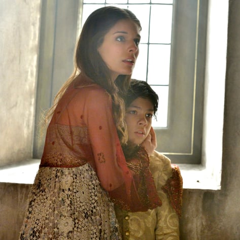 Reign Season 1 Finale Pictures