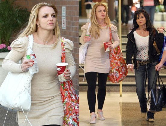 Photos of Britney Spears Shopping With Mom Lynne in LA ...
