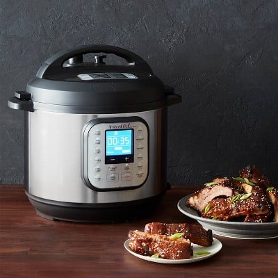 Instant Pot Duo Nova 6 quart 7-in-1 One-Touch Multi-Use Programmable Pressure Cooker