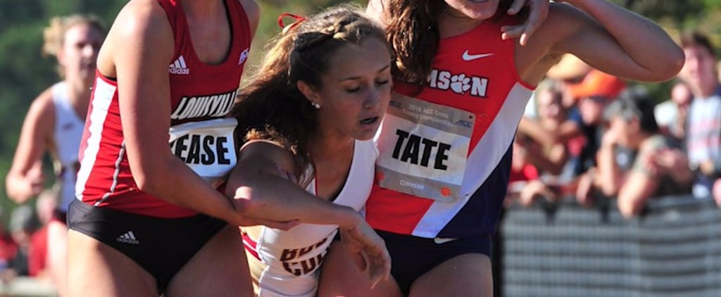 Collapsed Runner Gets Help From Competitors | Video