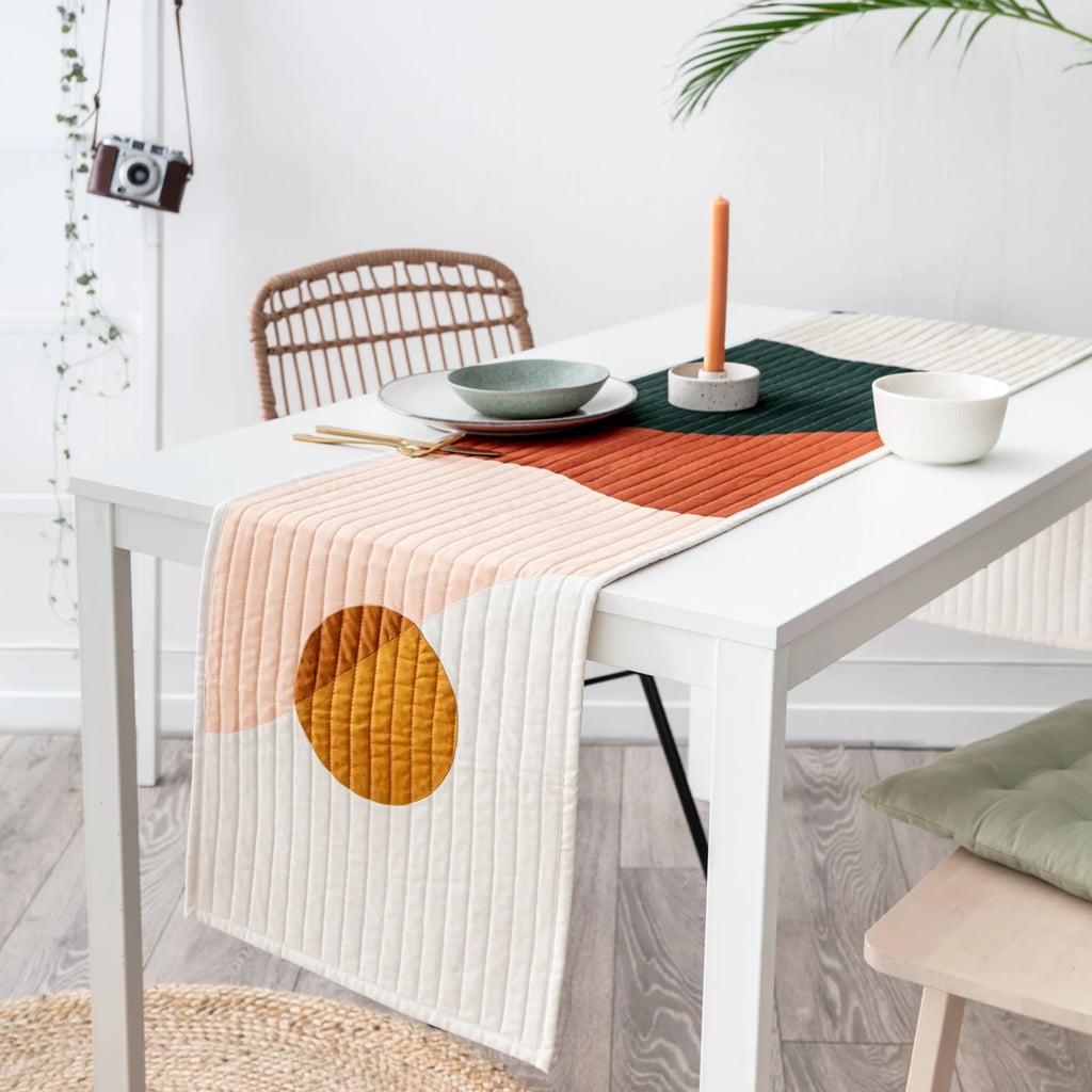 A Quilt Table Runner: Modern Table Runner