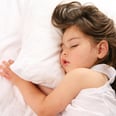 一个治疗师的简单的技巧来缓解你的孩子从婴儿床床上的过渡