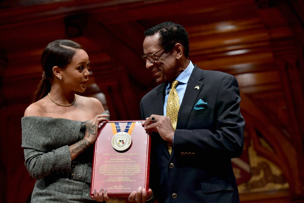 Rihanna Honored as Harvard's Humanitarian of the Year 2017