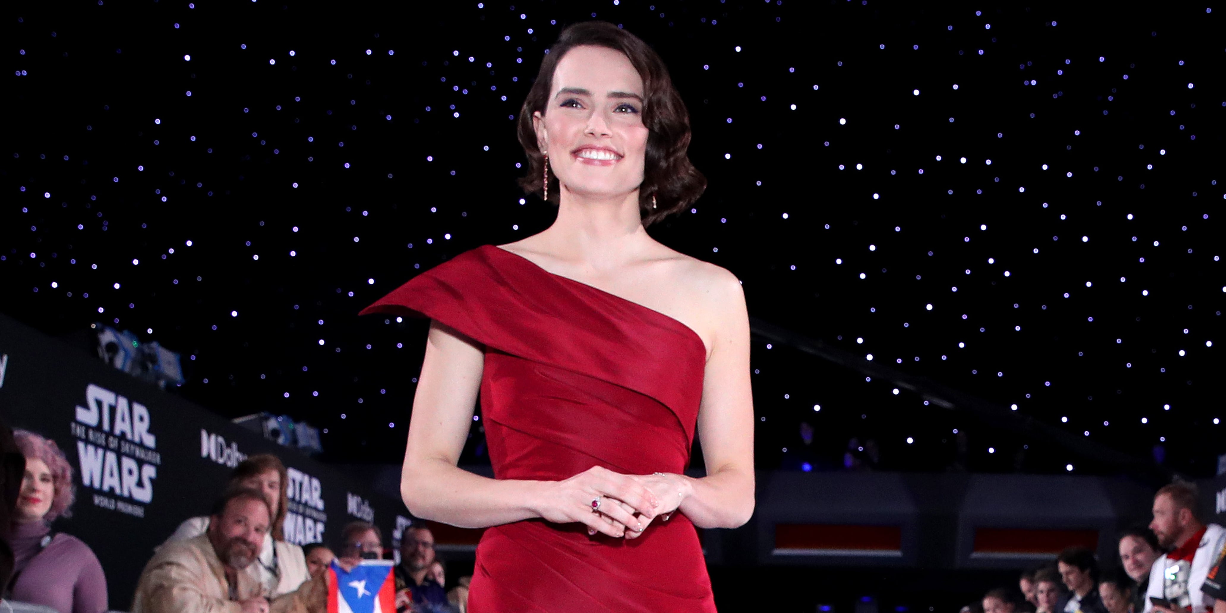 Daisy Ridley's Red Gown at Star Wars: The Rise of Skywalker | PS Fashion