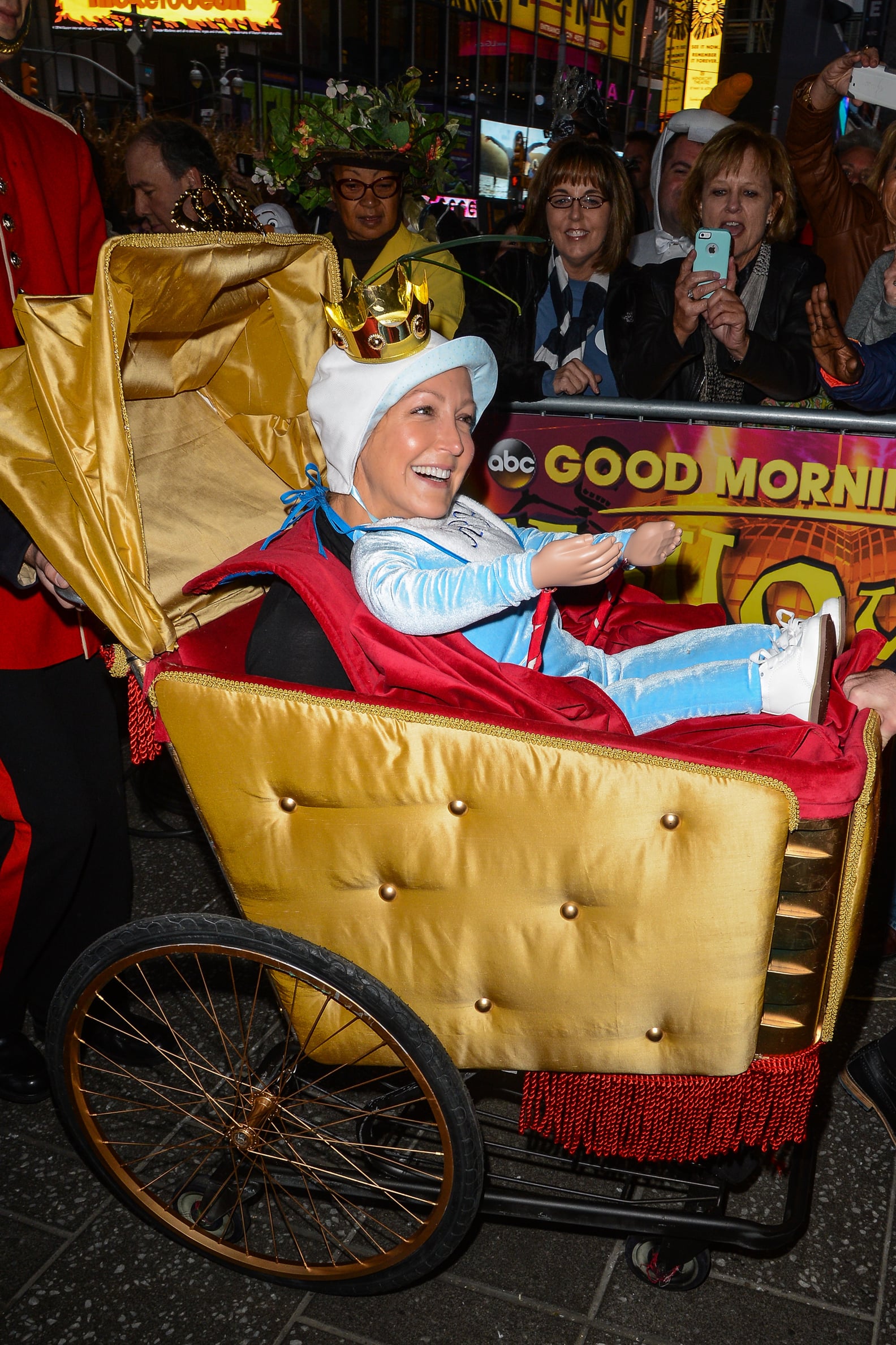 Good Morning America Halloween Costumes 2014 Photos POPSUGAR Celebrity
