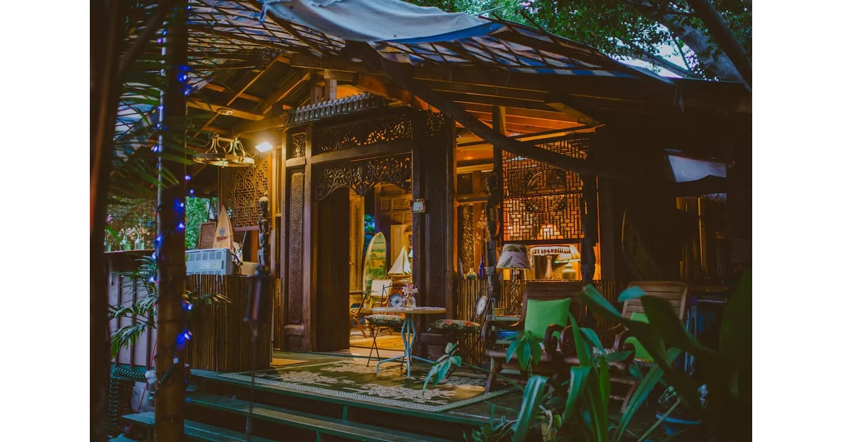 Captain Cook, HI Tiny Airbnb Beach Houses POPSUGAR Smart Living