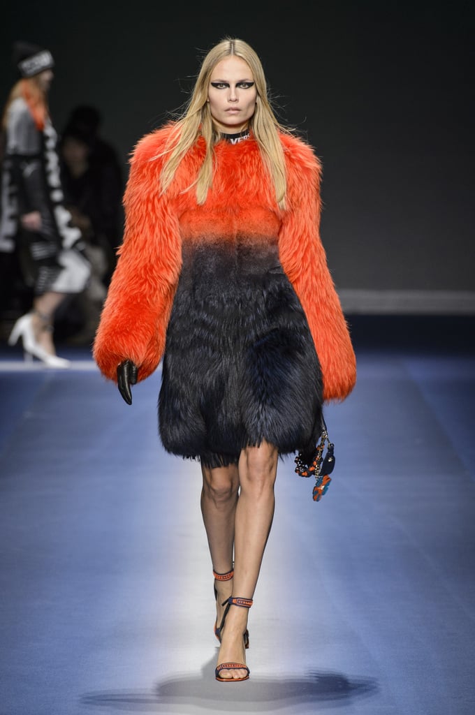 Versace Fall 2017 Runway