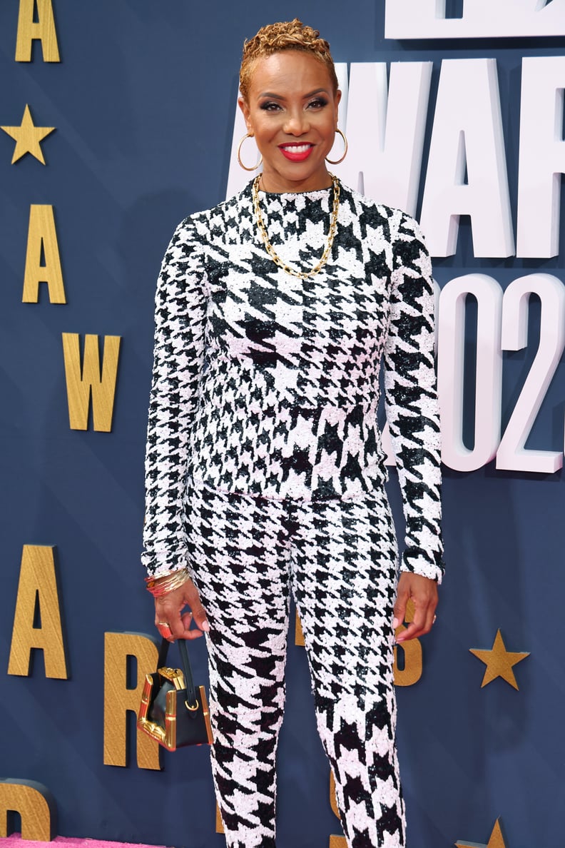 MC Lyte's Supermodel Nails and Red Lip at the BET Awards 2023