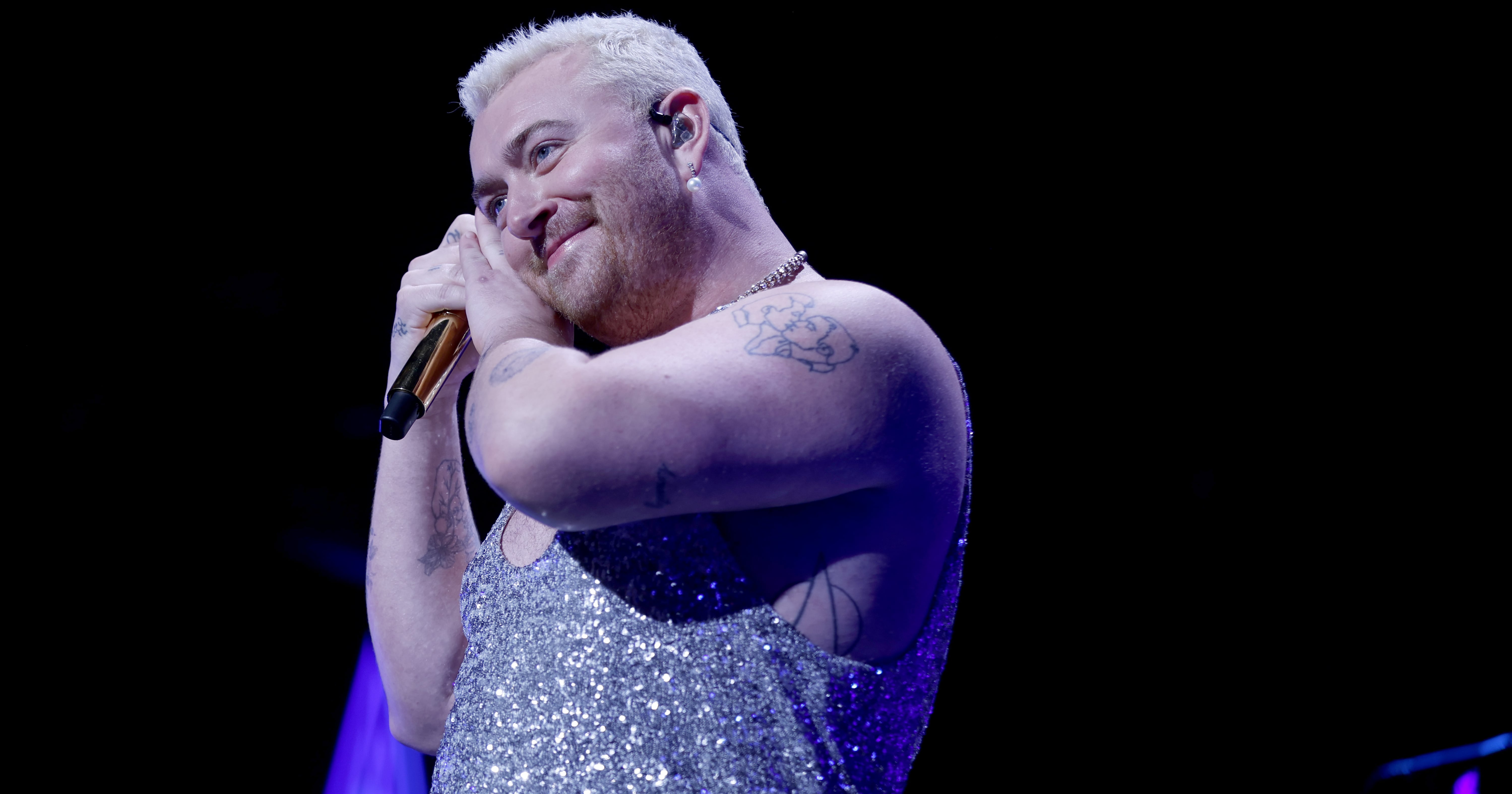 sam smith silver dress Sam Smith Body Shamed For Jingle Ball Outfit
