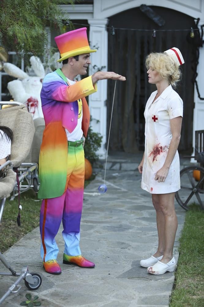 Modern Family Halloween Episode Pictures 2014 POPSUGAR Entertainment