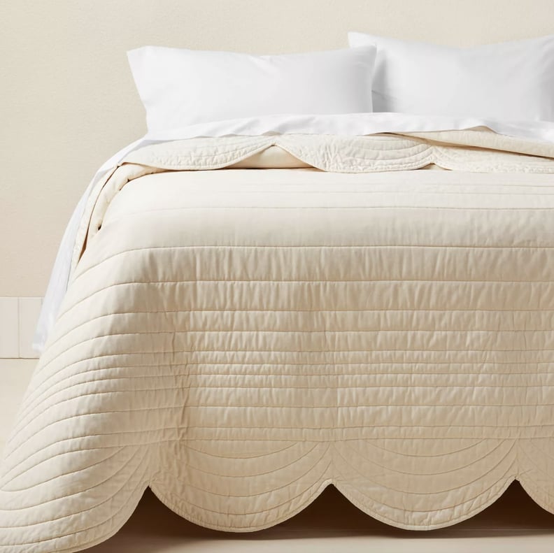 Opalhouse x Jungalow Scalloped Edge Quilt