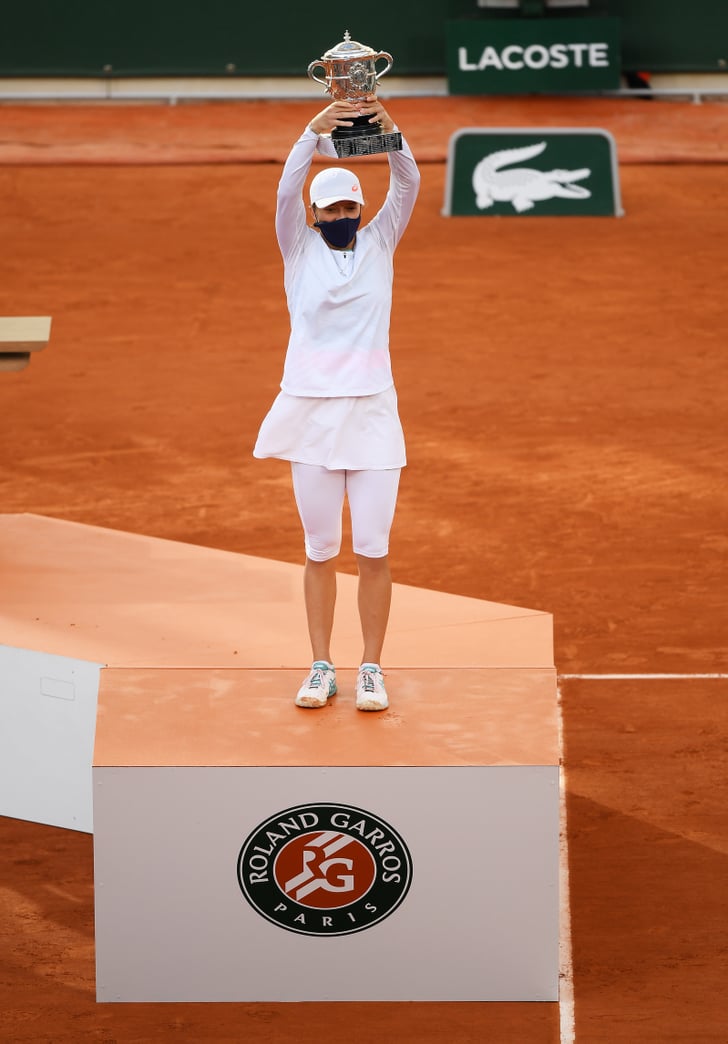 French Open: Who Is Tennis Player Iga Swiatek? | POPSUGAR ...