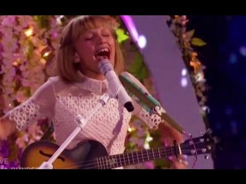 Grace VanderWaal Sings "Clay"